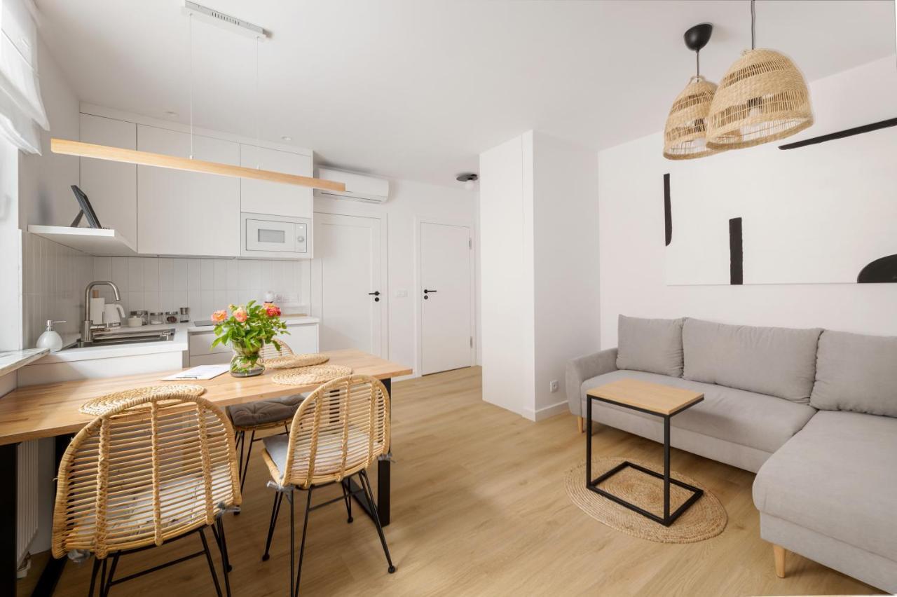 Apartamenty Rodzinne Zdrojowe กูโดวาสโดรยจ์ ภายนอก รูปภาพ
