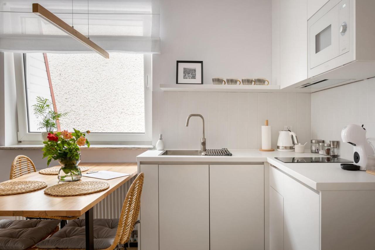 Apartamenty Rodzinne Zdrojowe กูโดวาสโดรยจ์ ภายนอก รูปภาพ