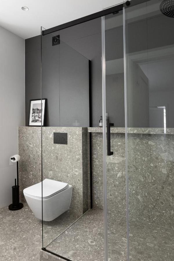 Apartamenty Rodzinne Zdrojowe กูโดวาสโดรยจ์ ภายนอก รูปภาพ