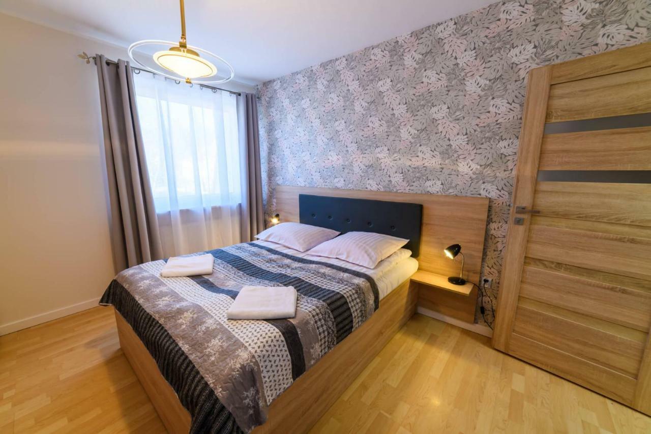 Apartamenty Rodzinne Zdrojowe กูโดวาสโดรยจ์ ภายนอก รูปภาพ